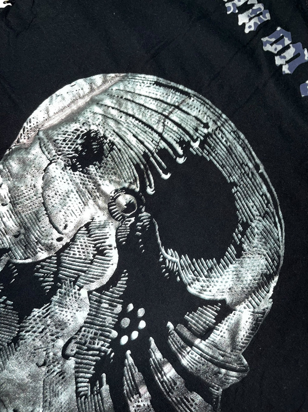 Smet rare Womens y2k 2010s Gothic Tribal T-Shirt *M*