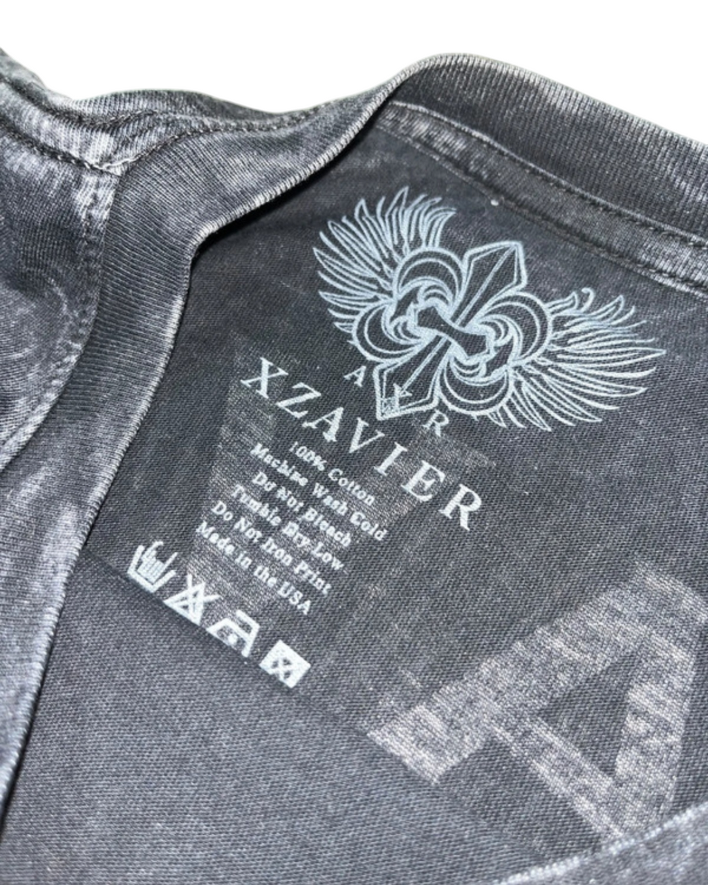 Xzavier rare 2000s T-Shirt Tribal Hip Hop y2k *L*
