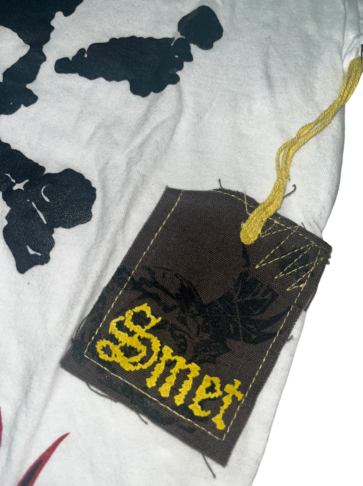 Smet rare Womens y2k 2010s Skull Gothic Tribal T-Shirt *XS*