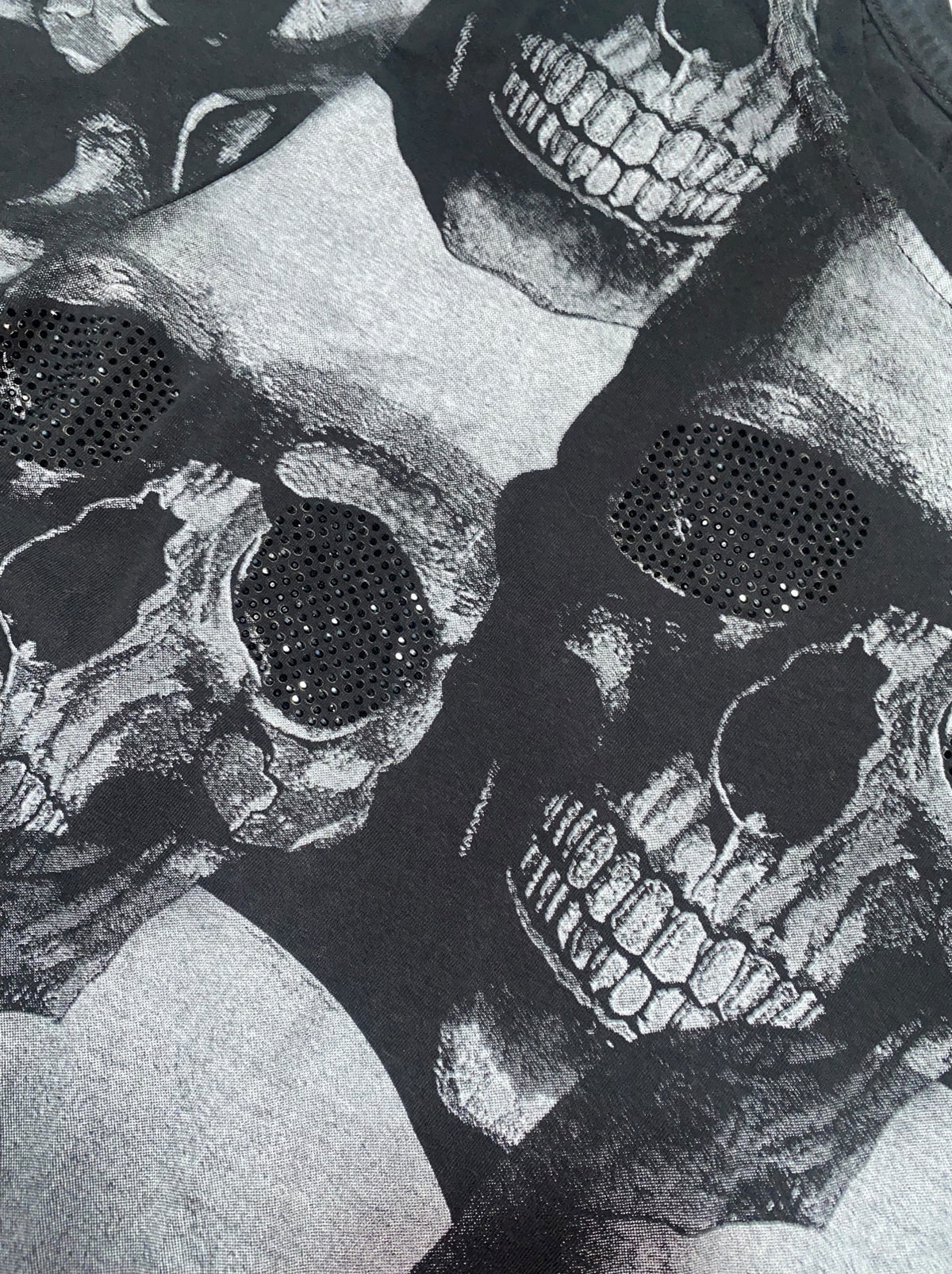 Flex Style 2010s Skull T-Shirt Tribal Gothic y2k Slim fit *M*